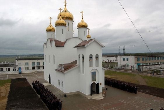 Фото церкви в колонии в кировграде
